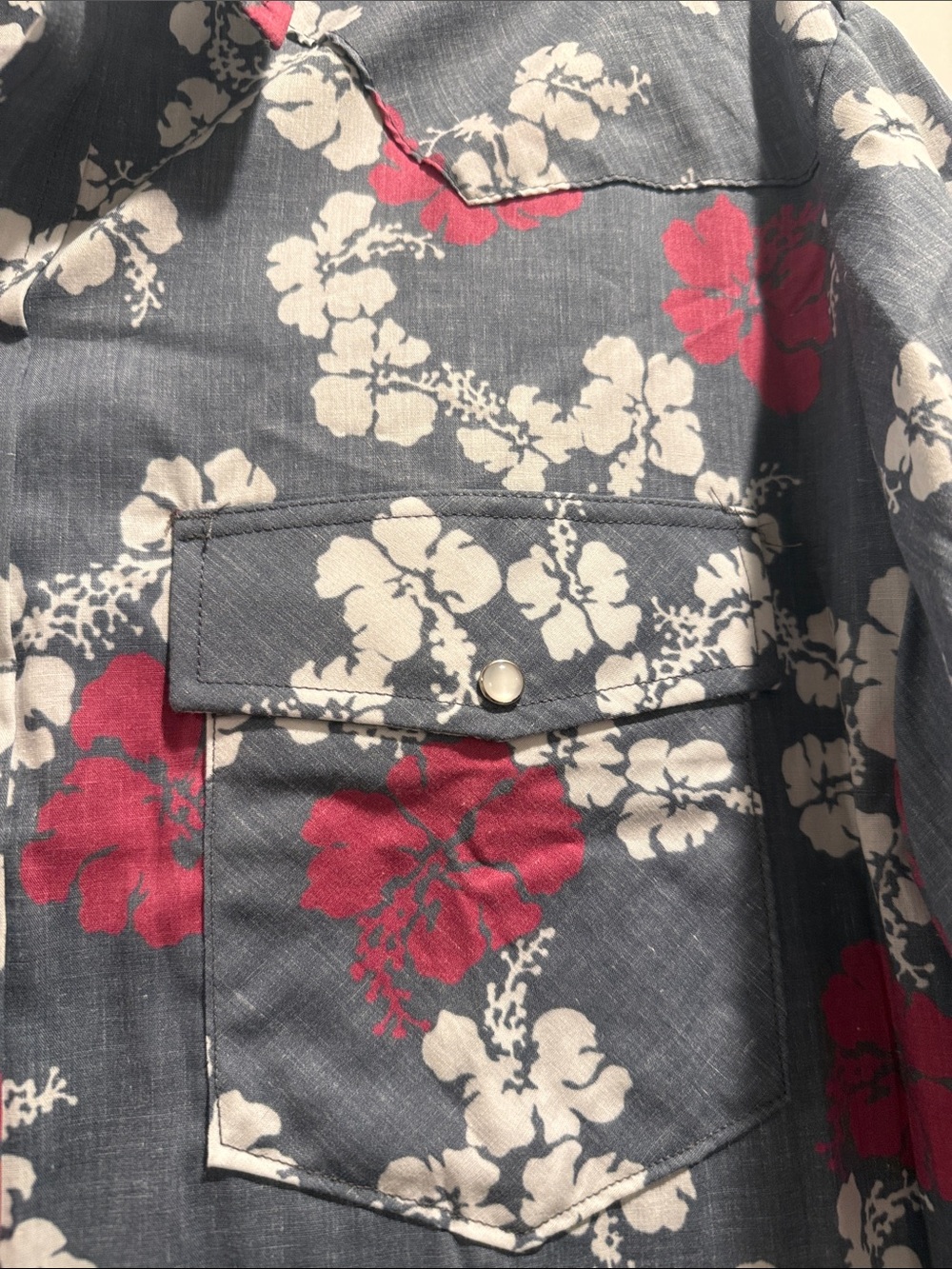 Western Aloha Floral Short-Sleeve Pearl snap top size XL - Picture 5 of 6